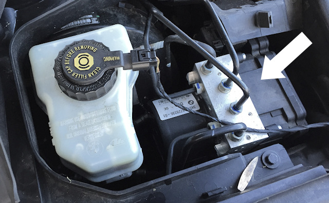 ESP ABS capteur de pression de frein pour maître cylindre VW Audi