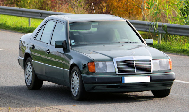 Mercedes-Benz 190 (type W201) : la première Classe C de l'histoire