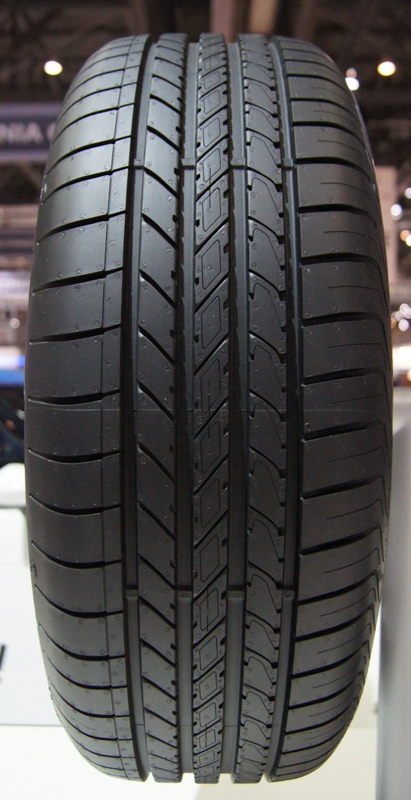 Pneu été ou hiver : quelle différence entre ces pneus ?