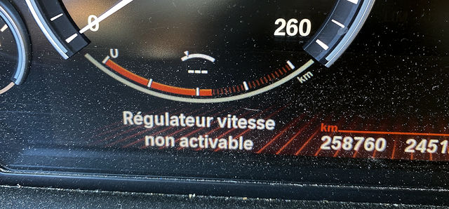 Contacteur de régulateur de vitesse feux stop Renault