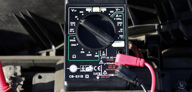 Tableau électrique 16 disjoncteurs CC avec voltmètre + ampèremètre